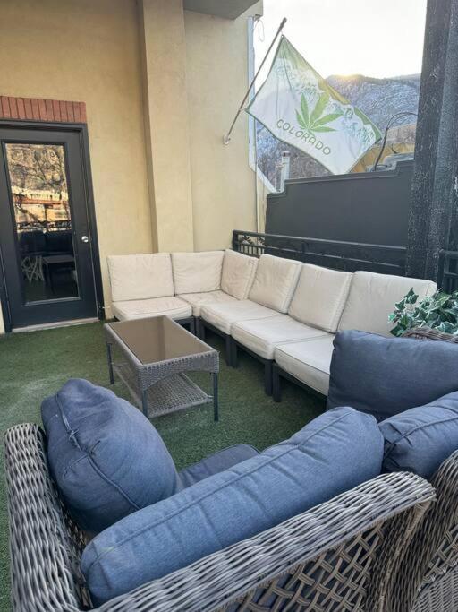 420 Loft Apartment เกลนวูดสปริงส์ ภายนอก รูปภาพ